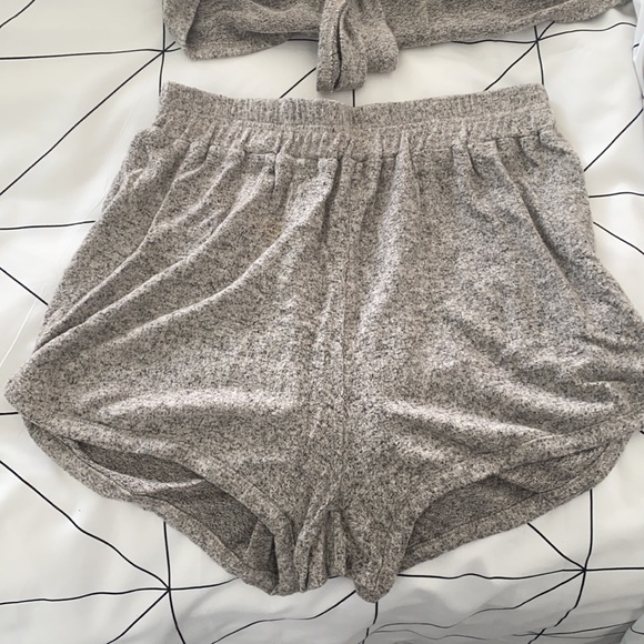 Super Soft Shirt and Short Set - Picture 2 of 11